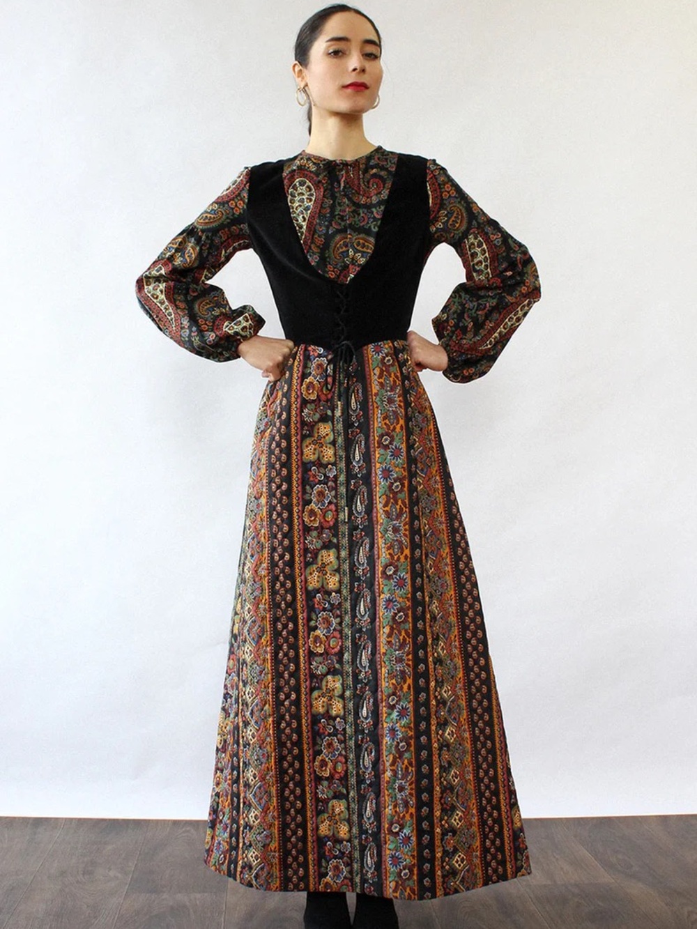 Gay Gibson Vintage Sansa 70’s Black Velvet Bodice Quilted Skirt